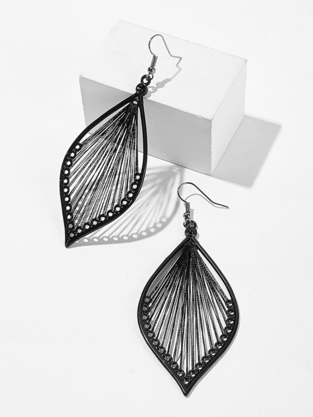 NIB SHEIN Black Filigree Leaf Drop Earrings